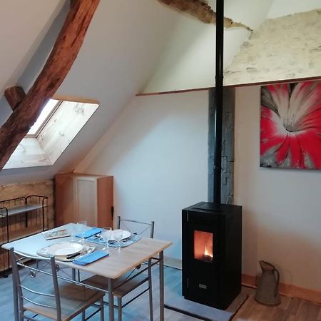 Ferienwohnung Le Pigeonnier Martel Exterior foto