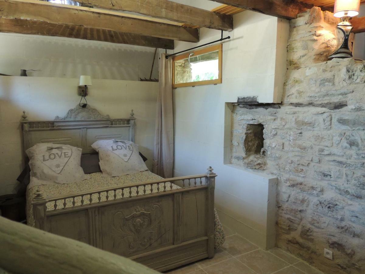 Ferienwohnung Le Pigeonnier Martel Exterior foto