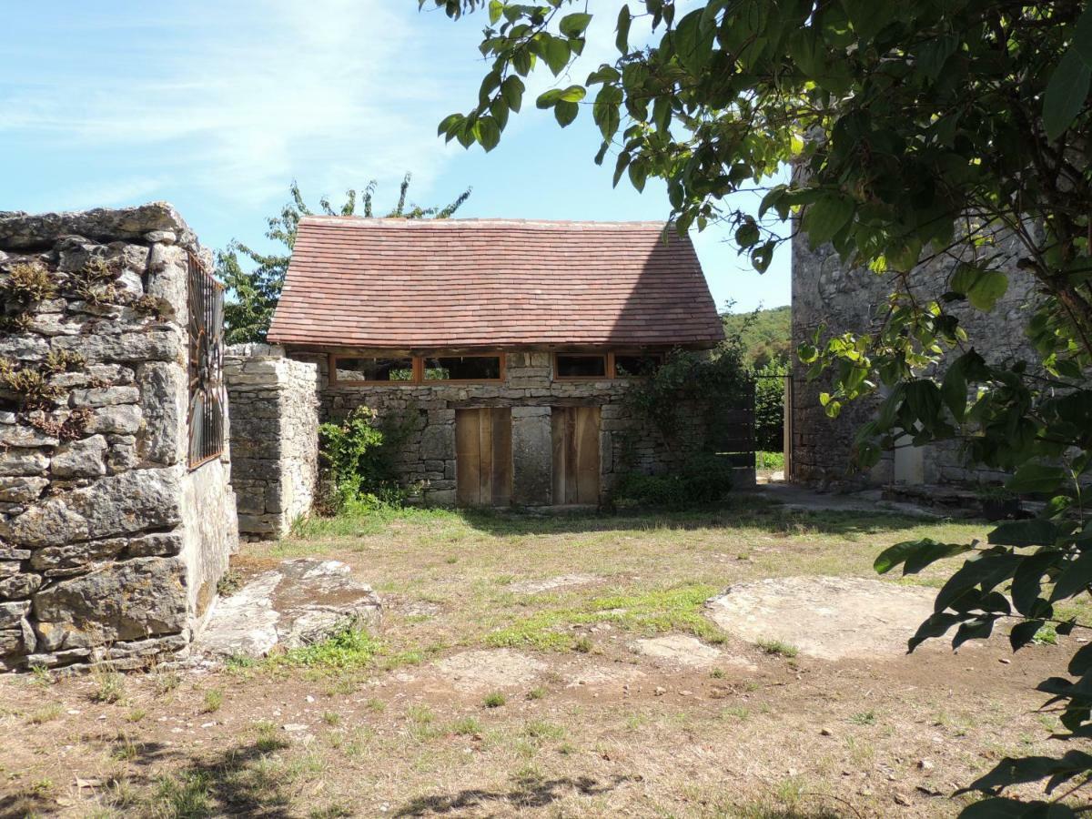 Ferienwohnung Le Pigeonnier Martel Exterior foto